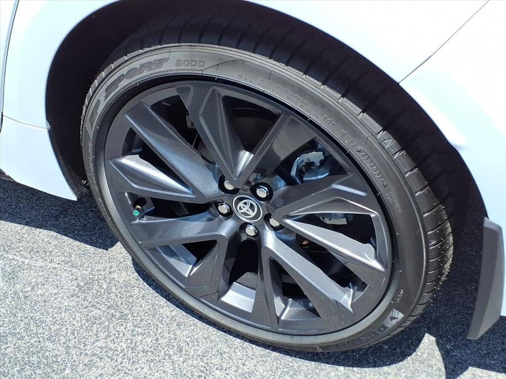 New 2026 Toyota Corolla SE Sedan