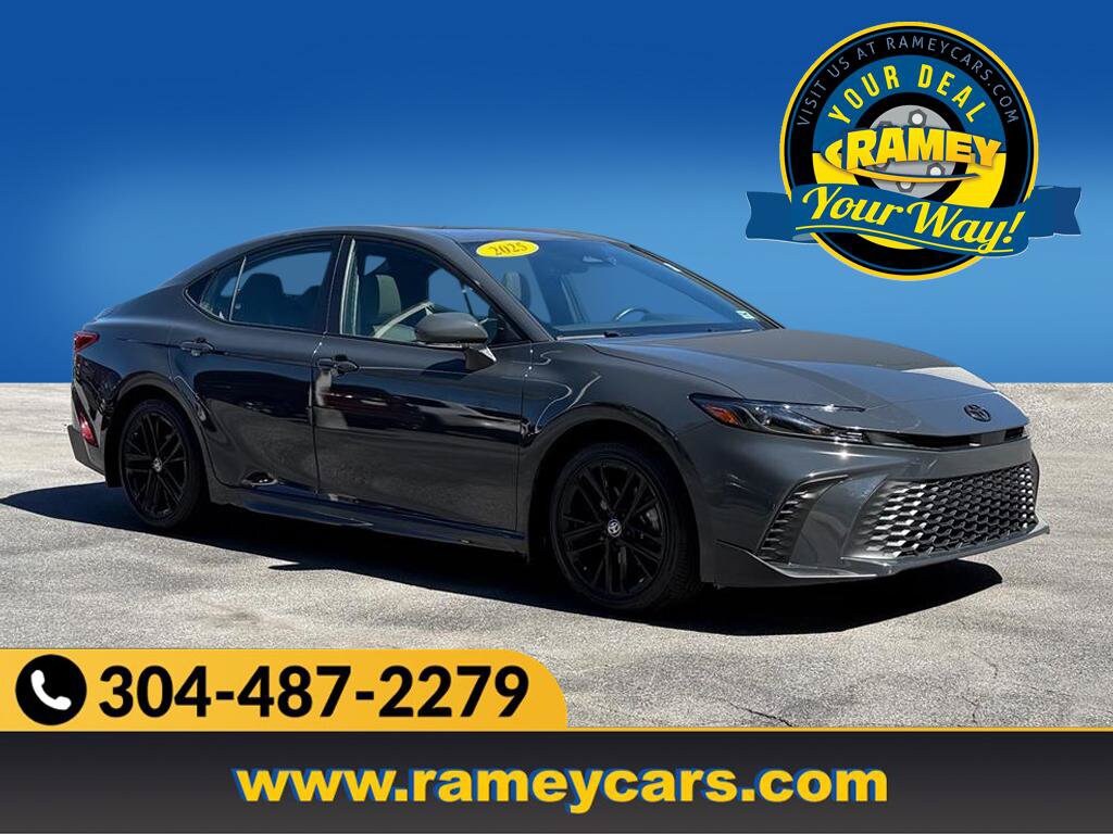 Used 2025 Toyota Camry SE Sedan