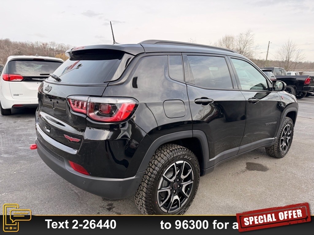 New 2026 Jeep Compass Trailhawk SUV