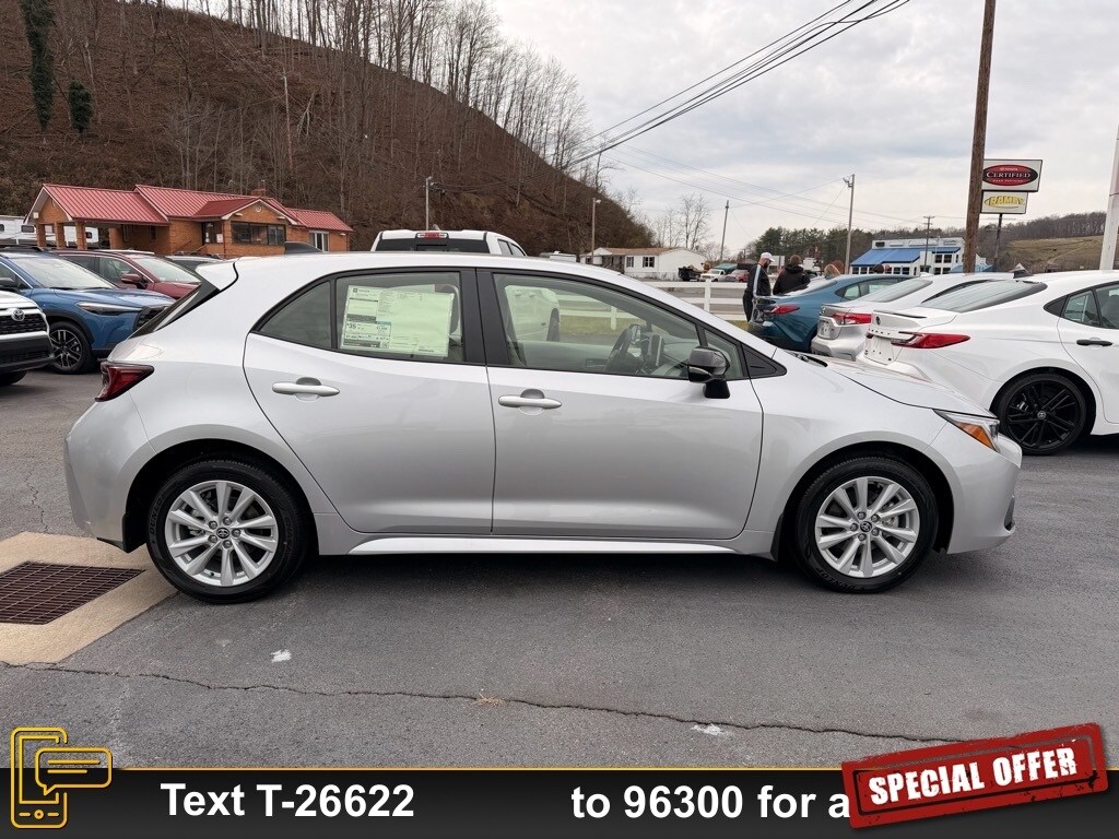 New 2026 Toyota Corolla Hatchback SE Hatchback