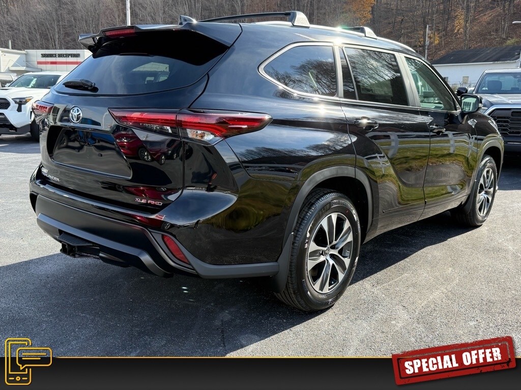 New 2026 Toyota Highlander SUV