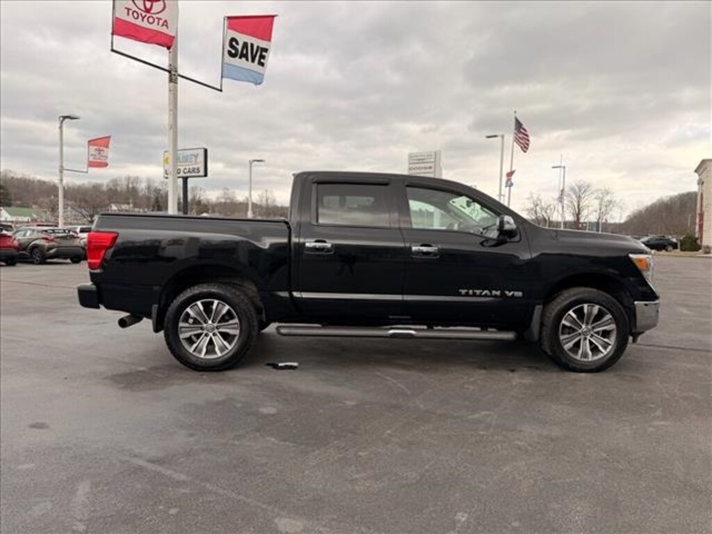 Used 2018 Nissan Titan SV Truck