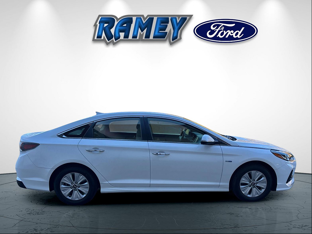 Used 2018 Hyundai Sonata Hybrid SE