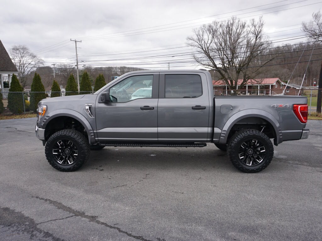 2022 Ford F-150 XLT photo 3