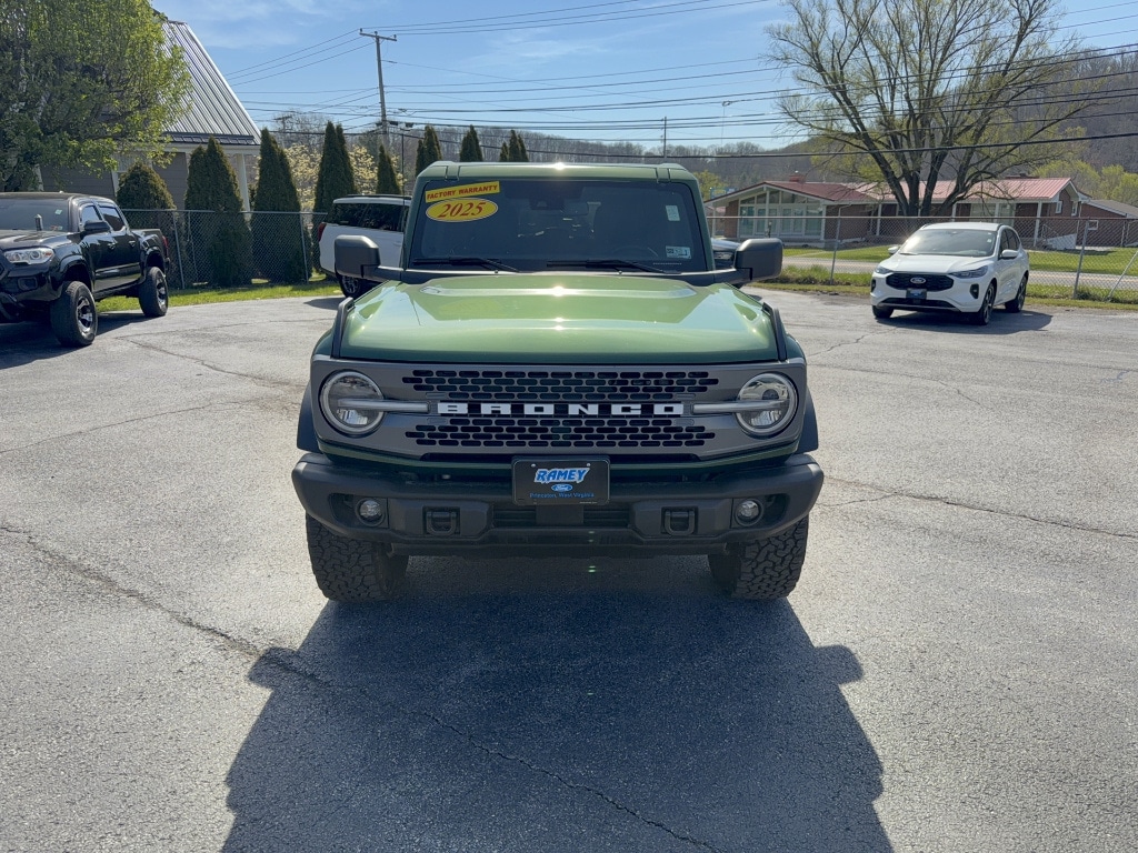 2025 Ford Bronco Badlands 4x4's photo