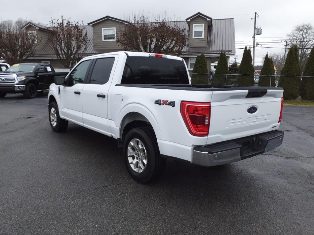 2023 Ford F-150 XLT photo 3