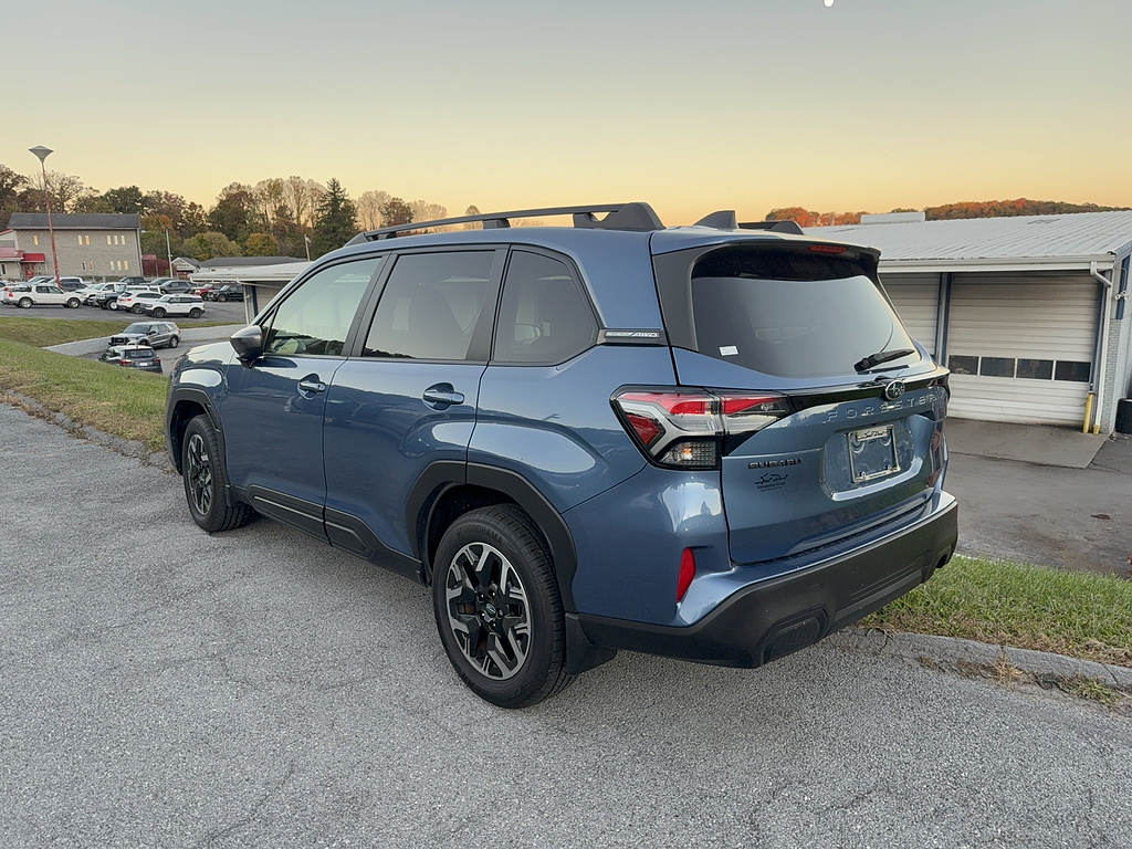 Used 2025 Subaru Forester Premium