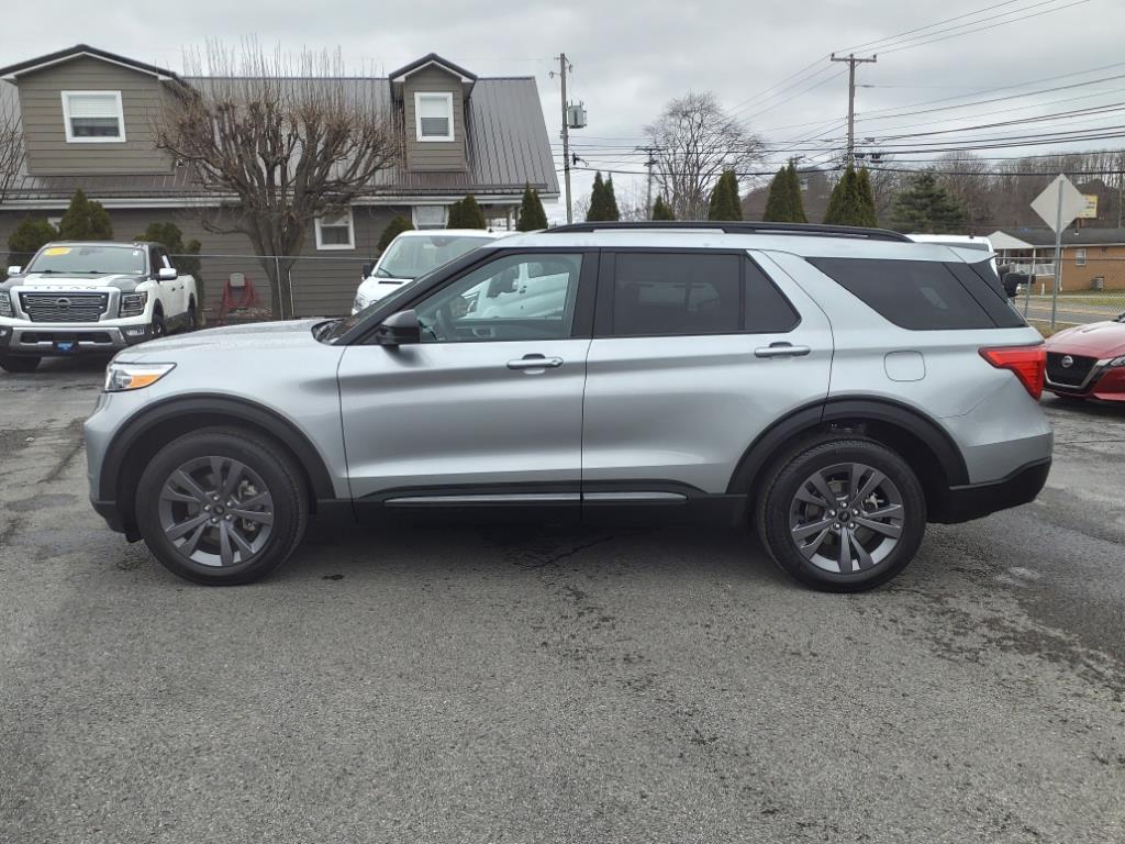 Used 2024 Ford Explorer XLT with VIN 1FMSK8DH7RGA22532 for sale in Princeton, WV