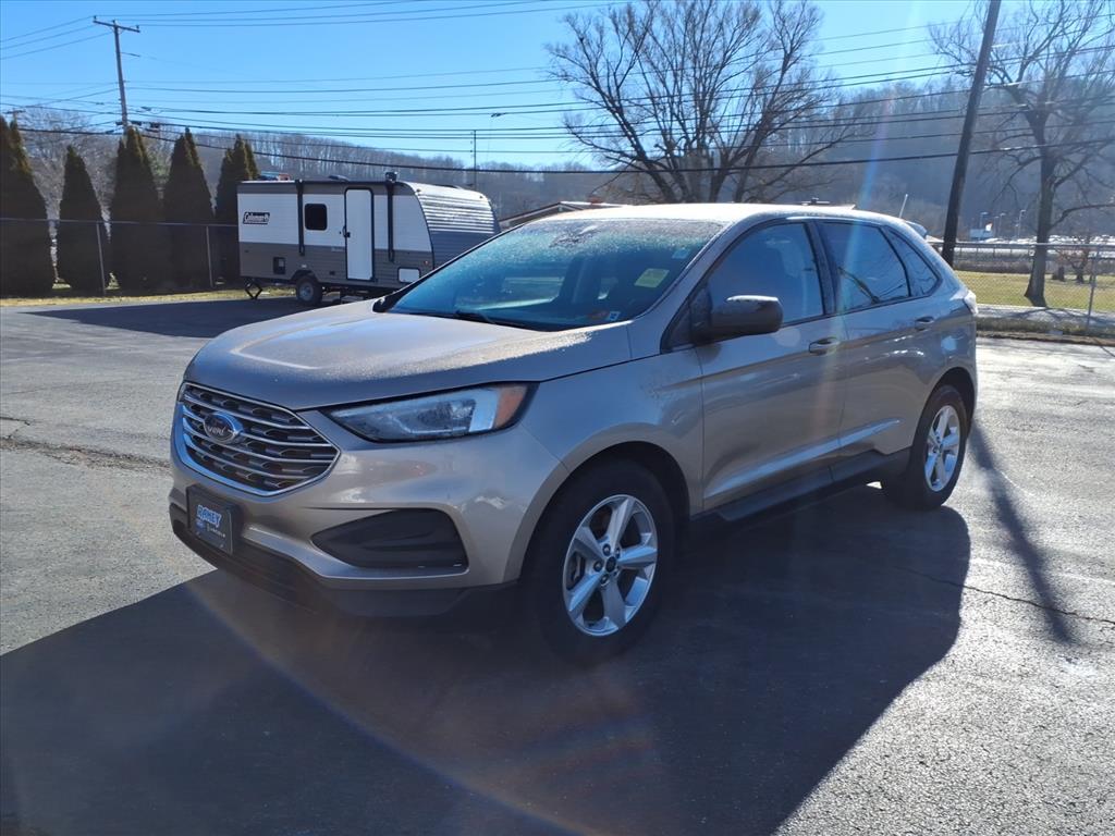 2020 Ford Edge SE's photo