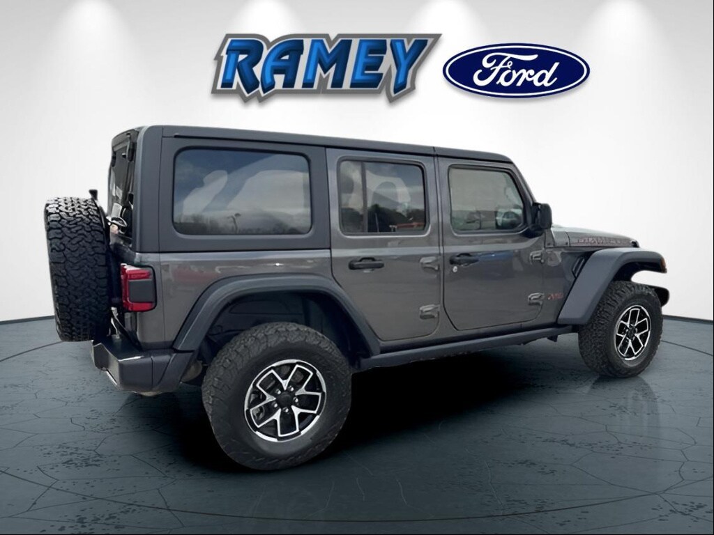 Used 2025 Jeep Wrangler Rubicon