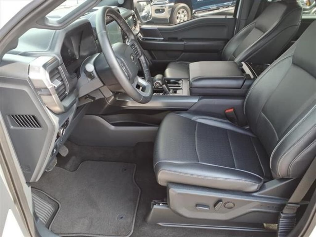 2025 Ford F-150 Lariat - Photo 7