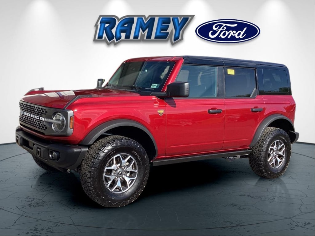 2025 Ford Bronco Badlands 4x4's photo