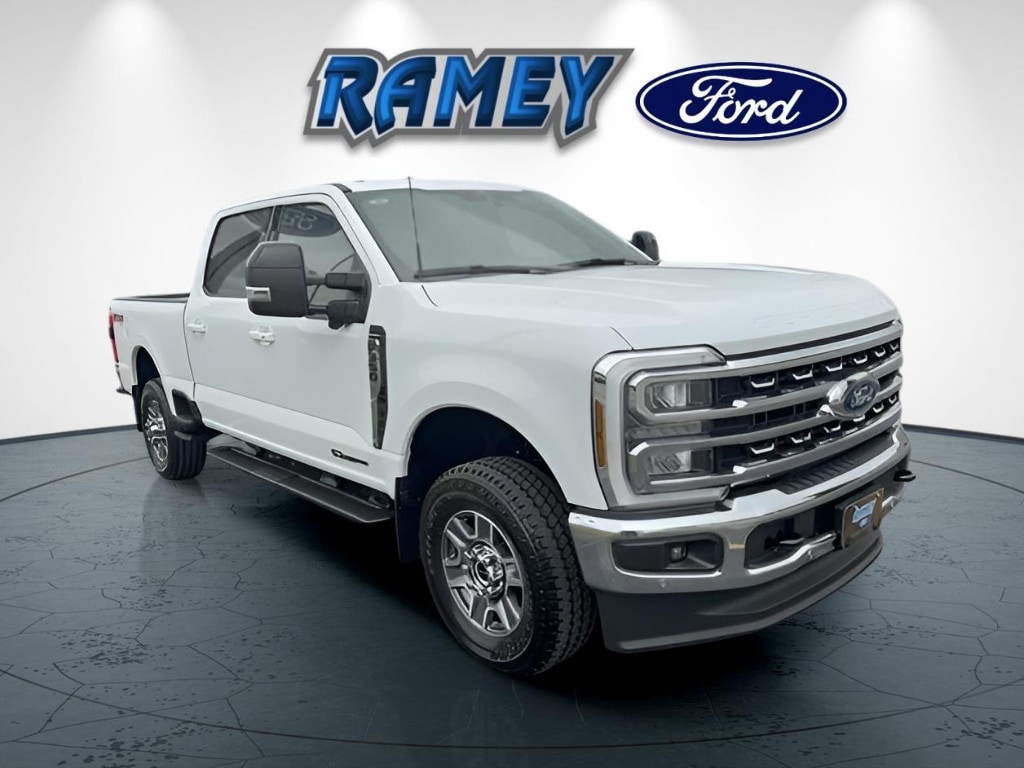 New 2026 Ford Super Duty F-350 SRW Lariat