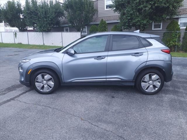 Used 2021 Hyundai Kona EV Ultimate with VIN KM8K53AG6MU124503 for sale in Princeton, WV