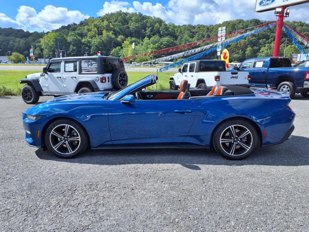 2024 Ford Mustang EcoBoost Premium Convertible photo 2