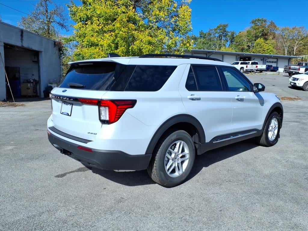 New 2025 Ford Explorer Active SUV