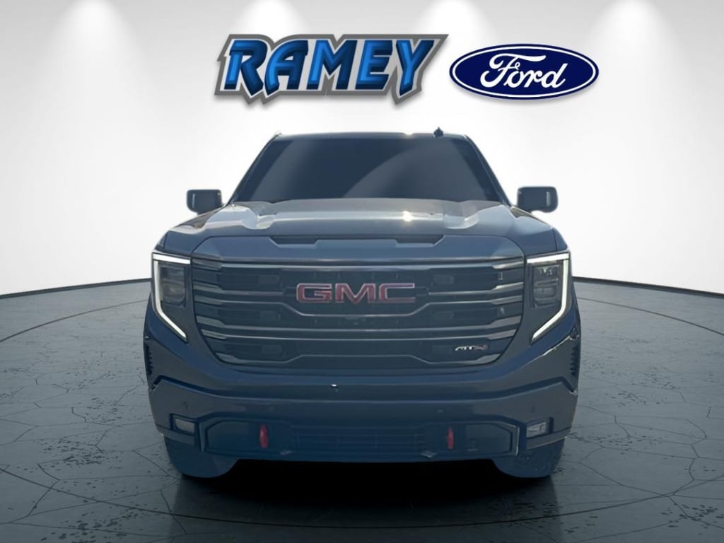 2023 GMC Sierra 4WD Crew Cab Short Box AT4's photo