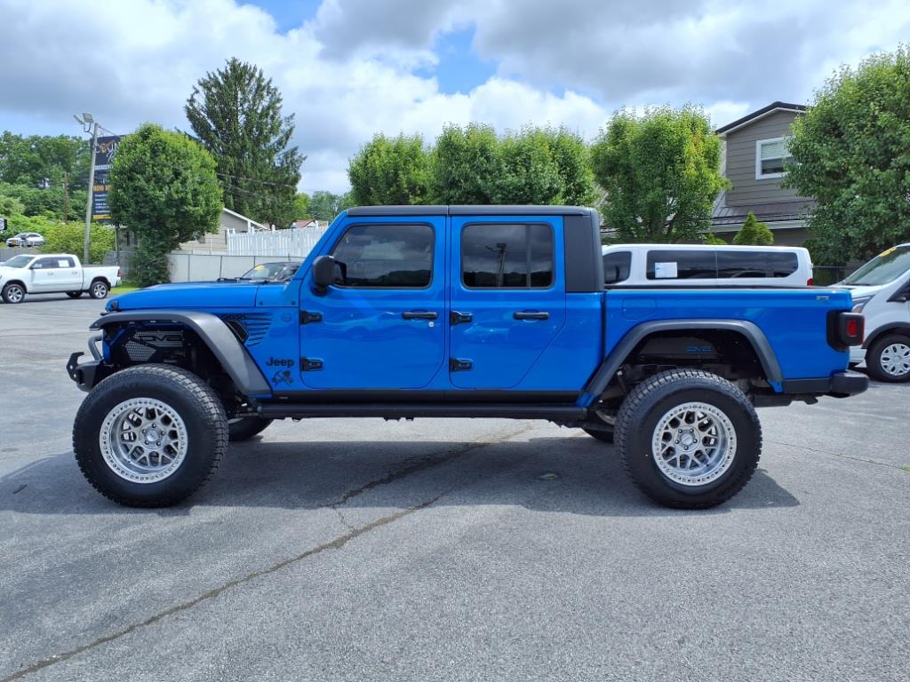 Used 2020 Jeep Gladiator Sport S with VIN 1C6HJTAG0LL153582 for sale in Princeton, WV