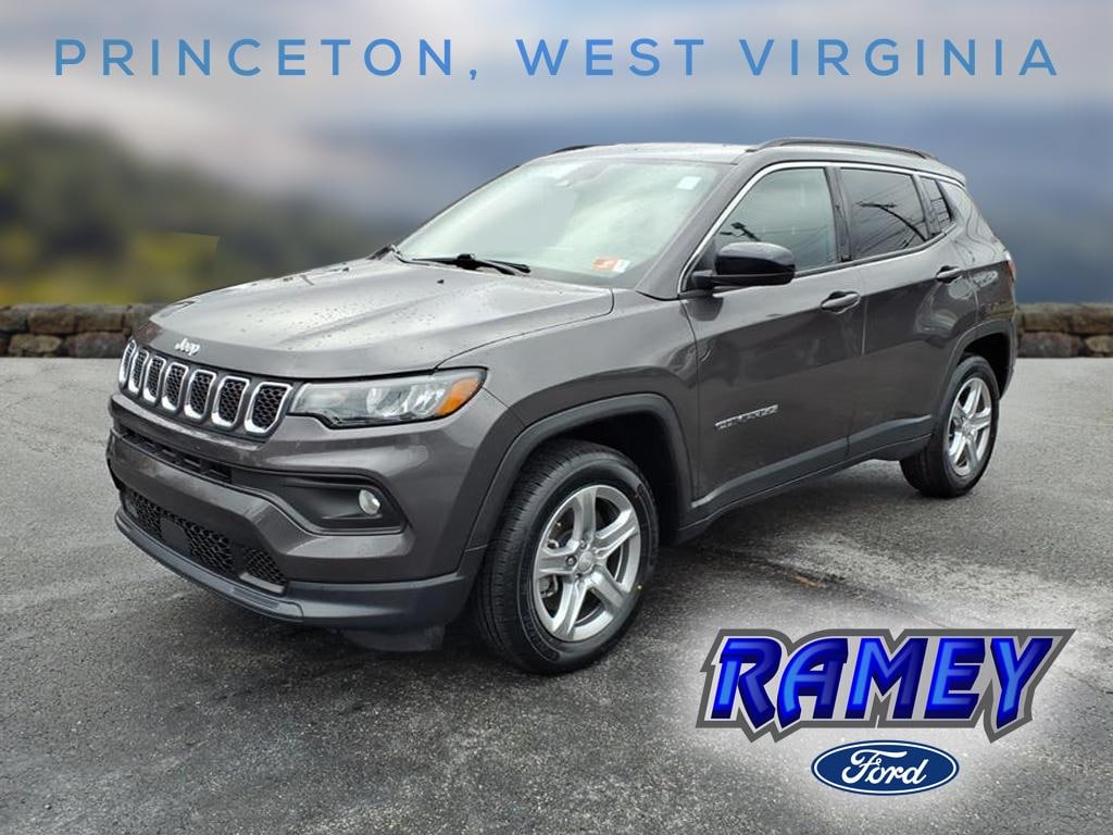 Used 2024 Jeep Compass Latitude SUV