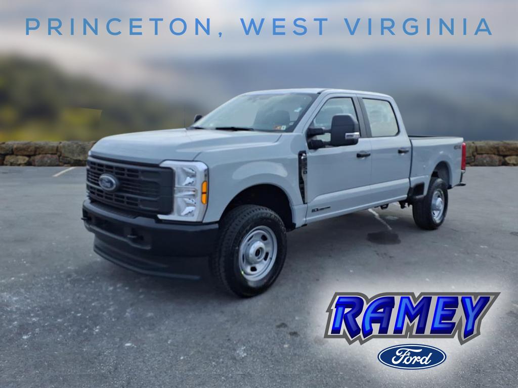 2026 Ford F-350 Super Duty XL's photo