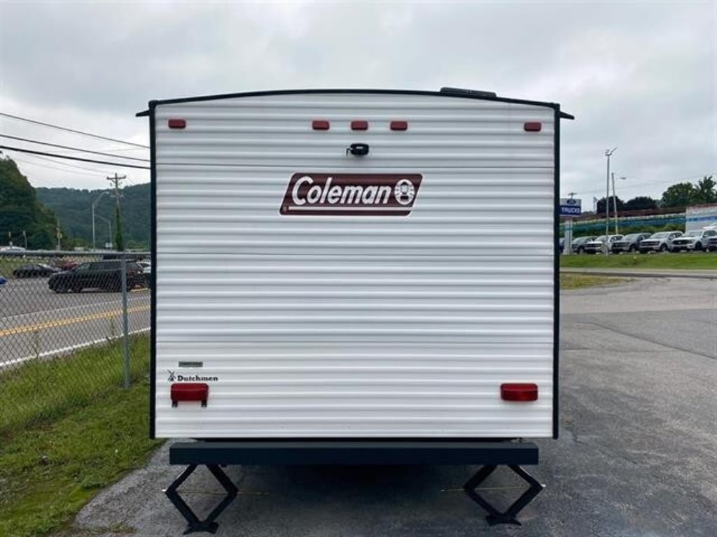 Used 2023 Coleman Lantern 17B Unknown Other