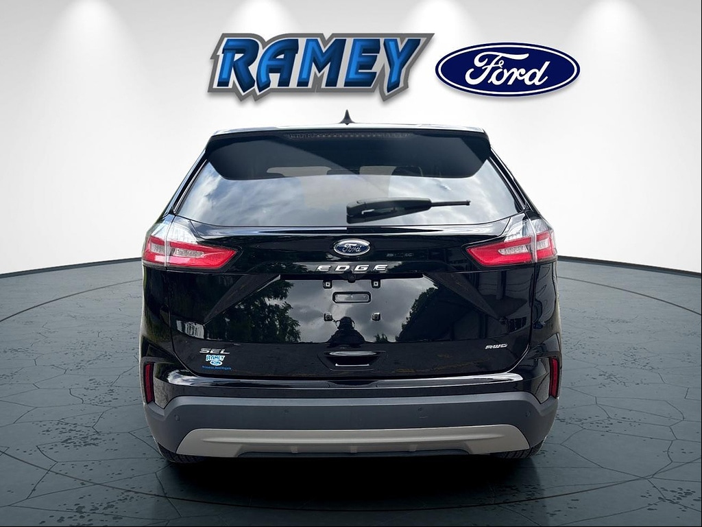 Used 2024 Ford Edge SEL