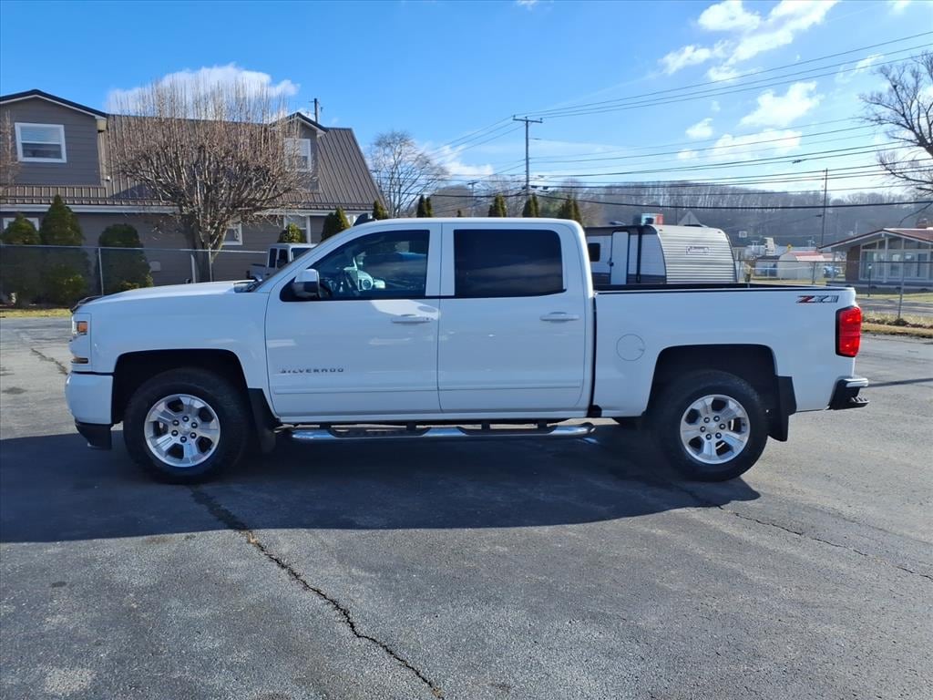 Used 2018 Chevrolet Silverado 1500 LT LT2 Truck Crew Cab