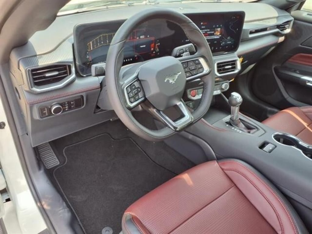 2025 Ford Mustang GT Premium Fastback - Photo 9