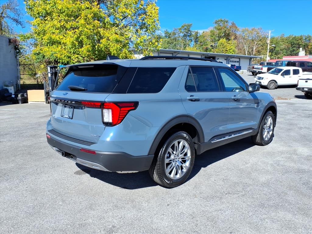 New 2025 Ford Explorer Active SUV