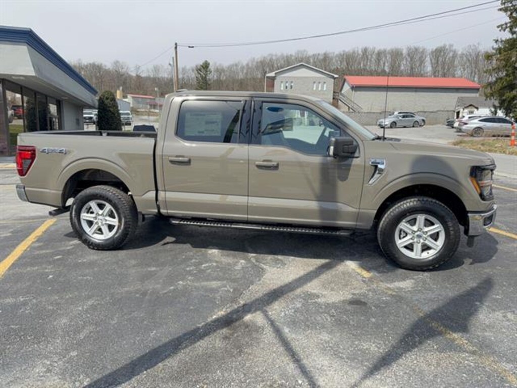 New 2026 Ford F-150 XLT