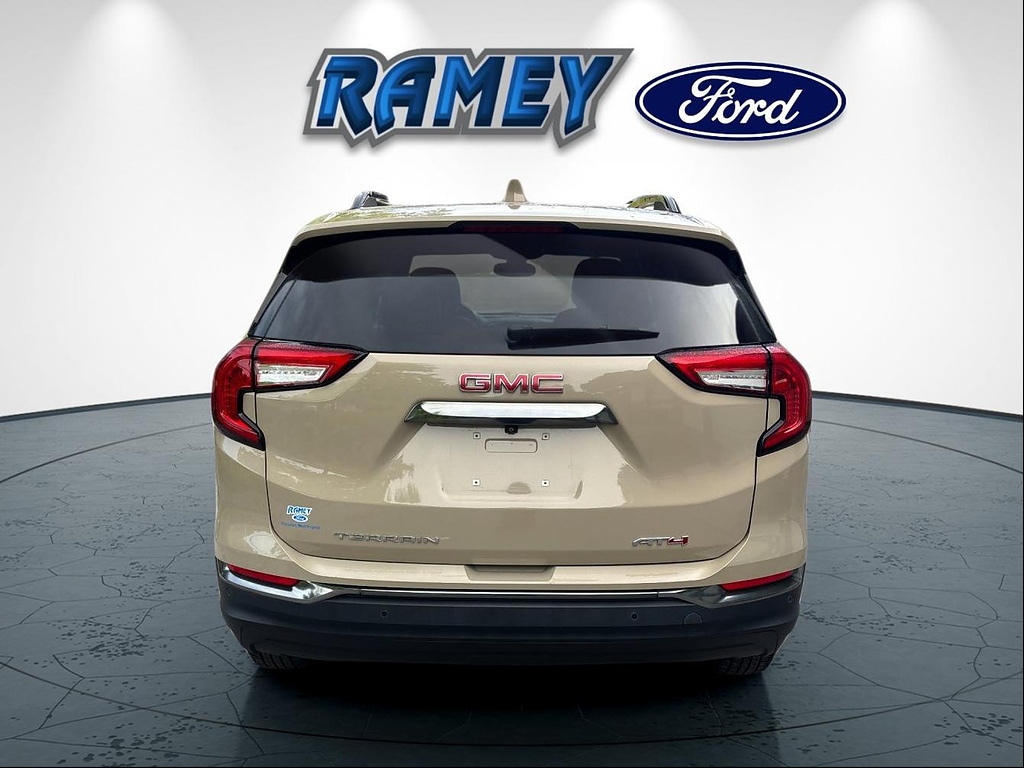 Used 2022 GMC Terrain AT4