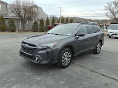 2025 Subaru Outback Premium SUV