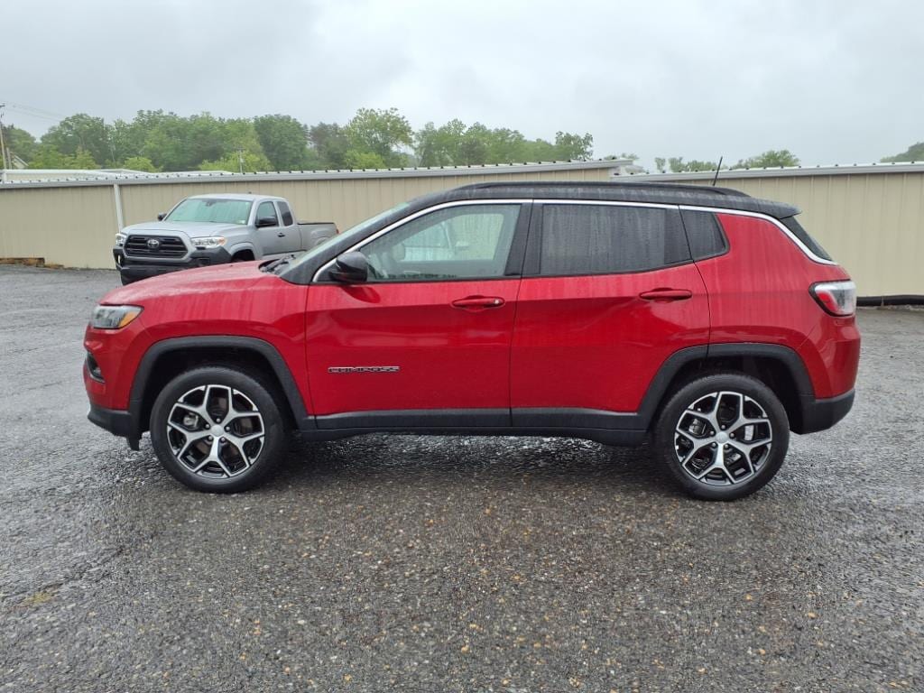 Used 2024 Jeep Compass Limited with VIN 3C4NJDCN4RT172954 for sale in Princeton, WV