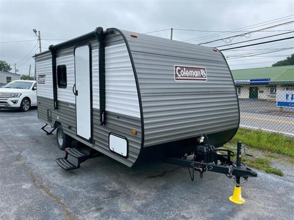 Used 2023 Coleman Lantern 17B Unknown Other