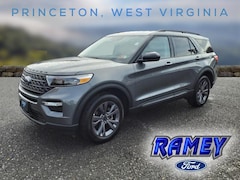 2024 Ford Explorer XLT SUV