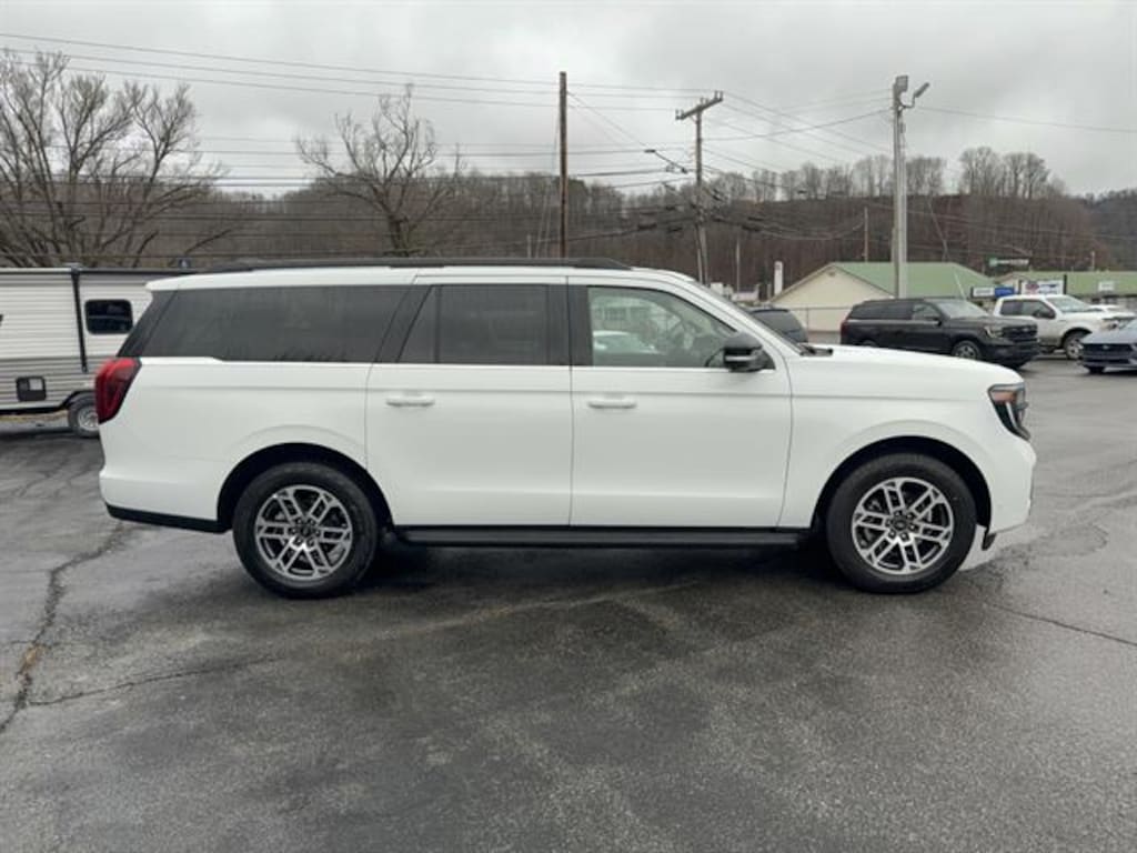 Used 2025 Ford Expedition Max Active