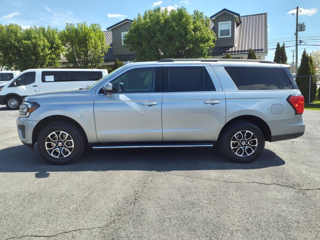 Used 2022 Ford Expedition XLT with VIN 1FMJK1JT6NEA66359 for sale in Princeton, WV