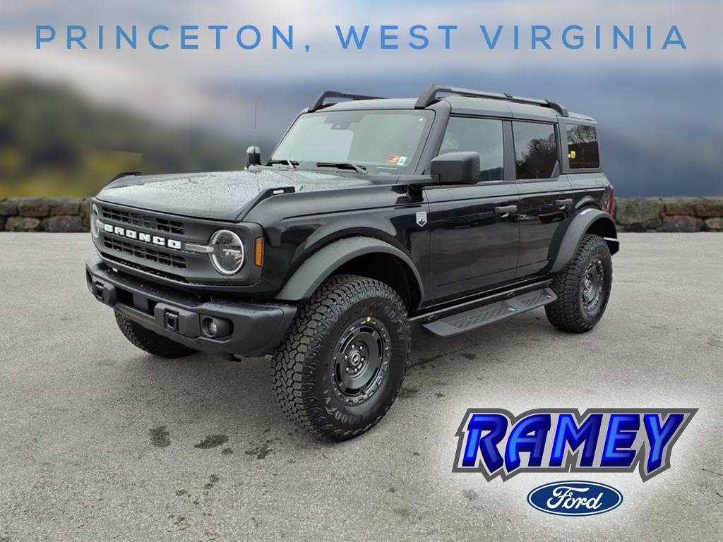 2025 Ford Bronco 4-Door Big Bend's photo
