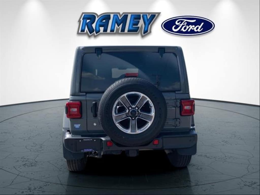 Used 2020 Jeep Wrangler Unlimited Sahara
