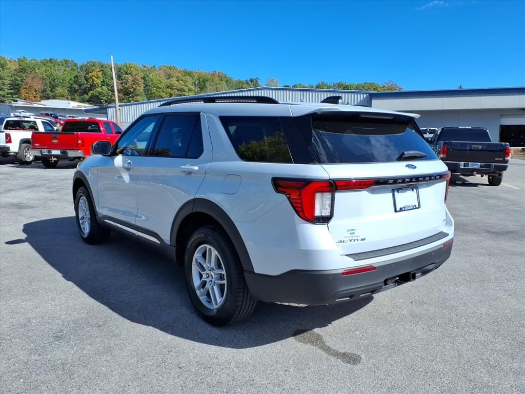 New 2025 Ford Explorer Active SUV