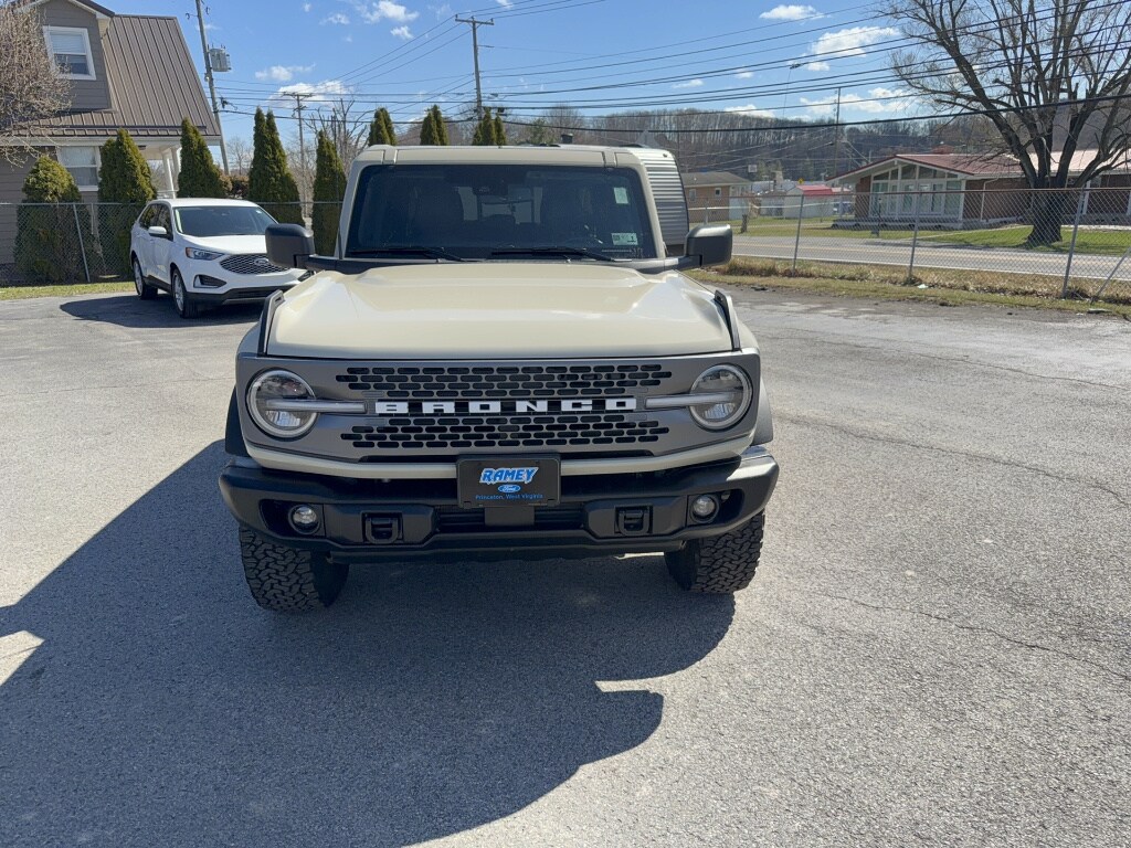 2025 Ford Bronco Badlands 4x4's photo