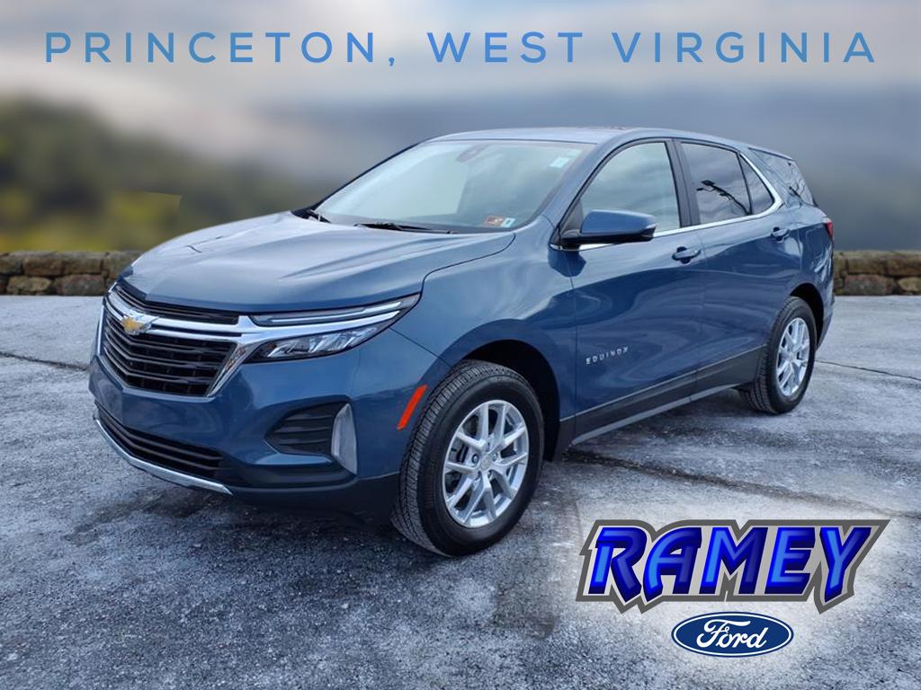 2024 Chevrolet Equinox LT's photo