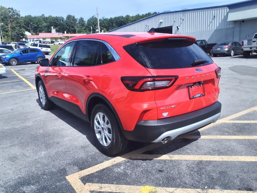 2024 Ford Escape Active photo 3