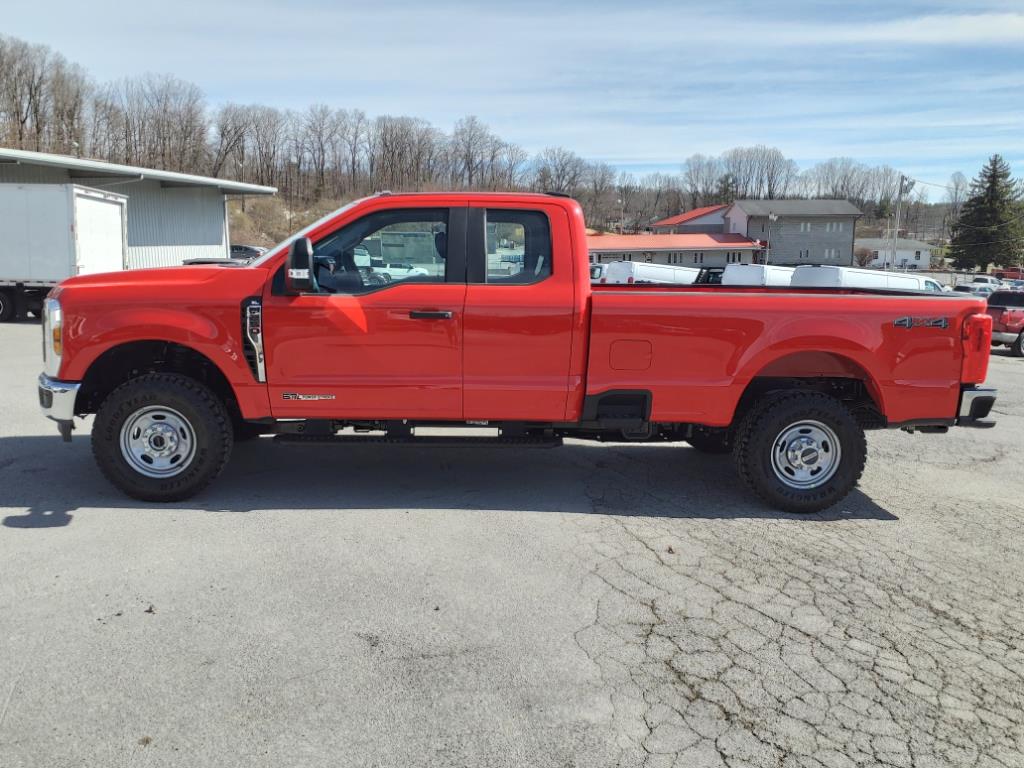 2025 Ford F-250 XL photo 2