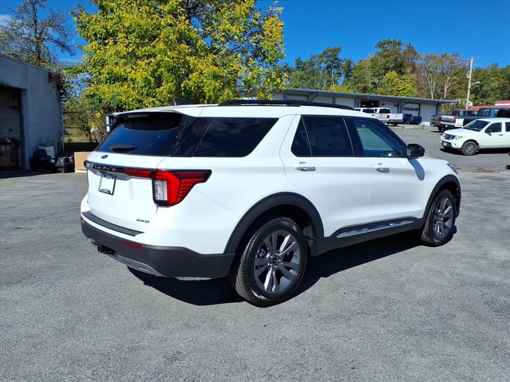 New 2025 Ford Explorer Active SUV