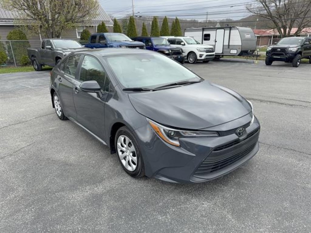 Used 2024 Toyota Corolla LE Sedan