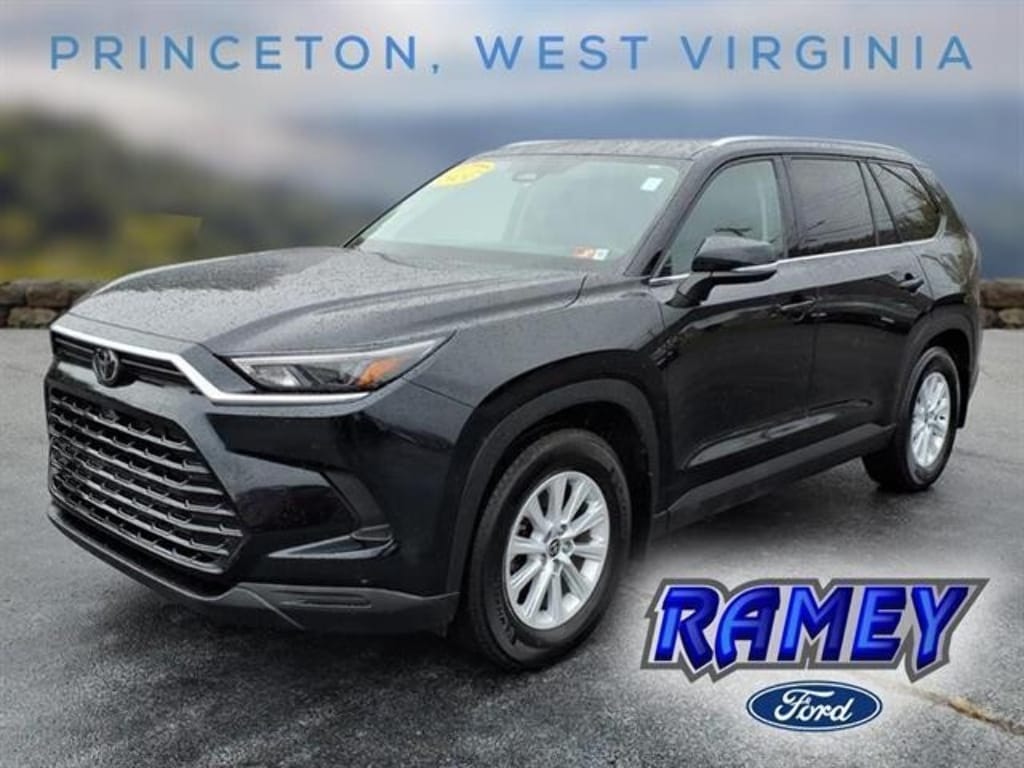 Used 2024 Toyota Grand Highlander XLE SUV