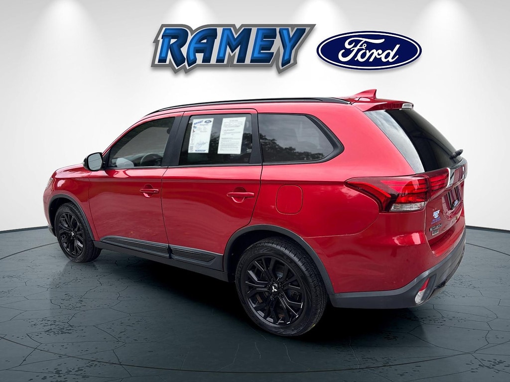 Used 2018 Mitsubishi Outlander SEL