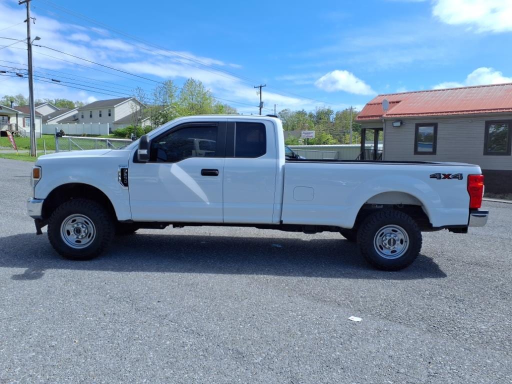 Used 2022 Ford F-250 Super Duty XL with VIN 1FT7X2B69NEC16611 for sale in Princeton, WV