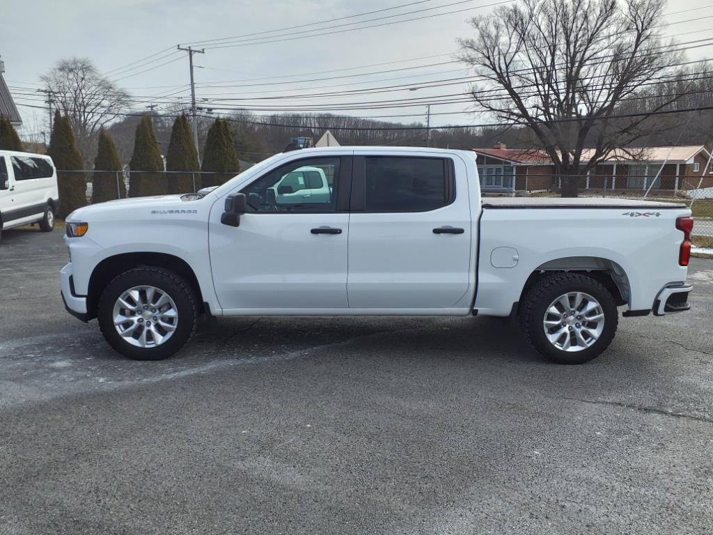 Used 2021 Chevrolet Silverado 1500 Custom with VIN 1GCPYBEH0MZ113837 for sale in Princeton, WV